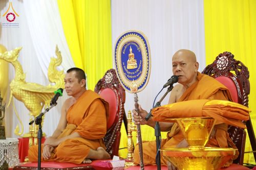 ภาพ No.175176:พิธีทอดกฐิน วัดเจริญสุขาราม จ.สมุทรสาคร ในโครงการกฐินสามัคคีทั่วไทย 30,000 วัด บูชาธรรม 80 ปี หลวงพ่อธัมมชโย โดยคณะศิษยานุศิษย์วัดพระธรรมกาย วันที่ 10 พฤศจิกายน พ.ศ. 2567