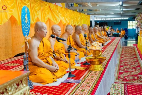 ภาพ No.164304:พิธีทอดกฐิน ณ วัดบางนาง จ.ชลบุรี ในโครงการกฐินสามัคคีทั่วไทย 30,000 วัด บูชาธรรม 80 ปี หลวงพ่อธัมมชโย โดย คณะศิษยานุศิษย์วัดพระธรรมกาย วันที่ 20 ตุลาคม พ.ศ. 2567