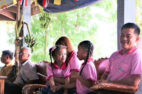 ภาพ No.93096:พิธีทอดกฐินสามัคคีทั่วไทย 5,000 วัด ณ วัดหนองโก จ.สุพรรณบุรี วันที่ 11 พฤศจิกายน พ.ศ. 2566