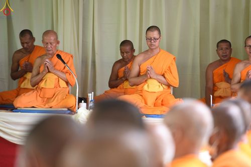 ภาพ No.87608:พิธีสวดพุทธมนต์วันละสังขาร คุณยายอาจารย์ มหารัตนอุบาสิกาจันทร์ ขนนกยูง และพิธีเทคอนกรีตฐานราก อาคาร 80 ปี หลวงพ่อธัมมชโย ณ ศูนย์ปฏิบัติธรรมวิหารแดง ต.เจริญธรรม อ.วิหารแดง จ.สระบุรี วันที่ 10 กันยายน พ.ศ. 2566