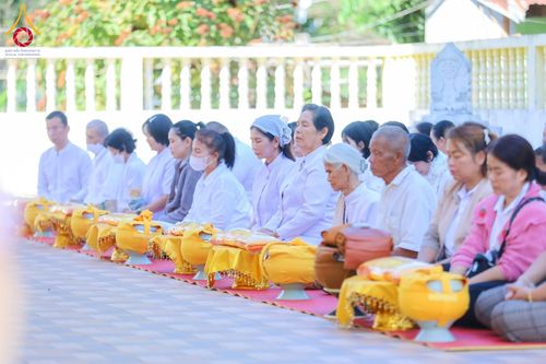 ภาพ No.181406:พิธีอุปสมบท ณ วัดศรีพันดอน อ.ภูเรือ จ.เลย วันที่ 4 ธันวาคม พ.ศ. 2567 จัดโดย ศูนย์ปฏิบัติธรรมแก้วภูเรือ ในโครงการอุปสมบทหมู่ บูชาธรรมมหาปูชนียาจารย์ ปี 2567