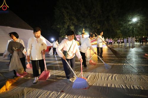 ภาพ No.108222:V.5 ทุ่มพลัง การเตรียมงาน เก็บงาน การรับบุญของเจ้าหน้าที่หน่วยงานต่างๆ เพื่อโครงการธรรมยาตรา กตัญญูบูชามหาปูชนียาจารย์ พระมงคลเทพมุนี (สด จนฺทสโร) พระผู้ปราบมาร อนุสรณ์สถาน 7 แห่ง ปีที่ 12 ระหว่างวันที่ 2 - 31 มกราคม พ.ศ. 2567