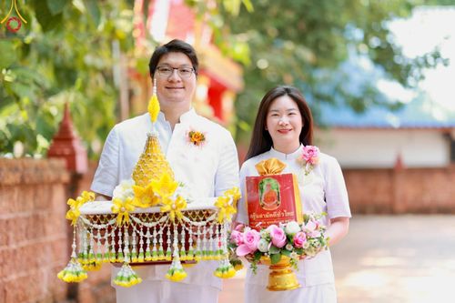 ภาพ No.182269:พิธีทอดกฐิน ณ วัดกล้วย จ.นนทบุรี ในโครงการทอดกฐินสามัคคีทั่วไทย 30,000 วัด บูชาธรรม 80 ปี หลวงพ่อธัมมชโย โดยคณะศิษยานุศิษย์วัดพระธรรมกาย วันที่ 9 พฤศจิกายน พ.ศ. 2567