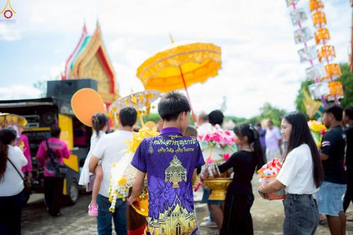 ภาพ No.262196:วันที่ 24 ตุลาคม พ.ศ. 2568 พิธีทอดกฐินสามัคคีทั่วไทย 30,000 วัด โดยคณะศิษยานุศิษย์ บูชาธรรม 81 ปี หลวงพ่อธัมมชโย ณ วัดดงรัง อ.ด่านช้าง จ.สุพรรรณบุรี