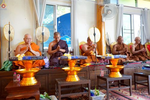 ภาพ No.260487:วันที่ 19 ตุลาคม พ.ศ. 2568 พิธีทอดกฐินสามัคคีทั่วไทย 30,000 วัด โดยคณะศิษยานุศิษย์ บูชาธรรม 81 ปี หลวงพ่อธัมมชโย ณ วัดกู่มะปิน อ.ดอยสะเก็ด จ.เชียงใหม่