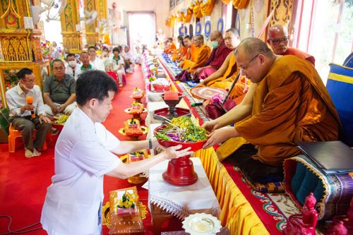 ภาพ No.95674:พิธีทอดกฐินสามัคคีทั่วไทย 5,000 วัด ณ วัดบ้านโฮ่งหลวง อ.บ้านโฮ่ง จ.ลำพูน วันที่ 18 พฤศจิกายน พ.ศ. 2566