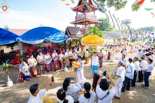 พิธีทอดกฐินสามัคคีทั่วไทย 5,000 วัด วัดวังทอง อ.ท่าวังผา จ.น่าน วันที่ 12 พฤศจิกายน พ.ศ. 2566