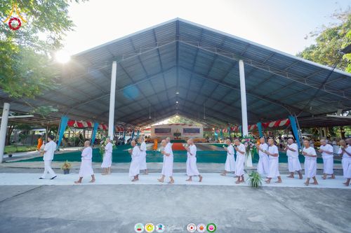 ภาพ No.276472:วันพุธที่ 3 ธันวาคม  พ.ศ. 2568 โครงการอุปสมบทหมู่ รุ่นบูชาธรรมมหาปูชนียาจารย์ 2568 ศูนย์อบรมเยาวชนผาสุกวานิช จังหวัดราชบุรี