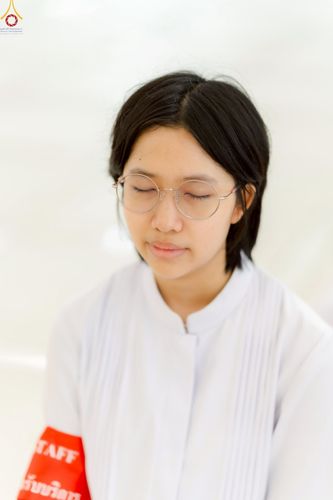 ภาพ No.227660:วันเสาร์ที่ 31 พฤษภาคม พ.ศ.2568 พิธีถวายผ้าไตรแด่สามเณรผู้เข้ารับการอุปสมบท , พิธีอุปสมบทสามเณรเตรียม DCI วัดพระธรรมกาย จ.ปทุมธานี