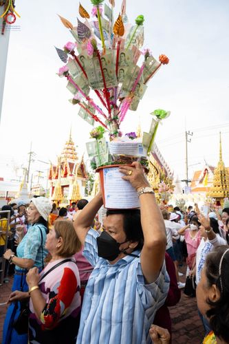 ภาพ No.94241:พิธีทอดกฐินสามัคคีทั่วไทย 5,000 วัด ณ วัดกล้าชอุ่ม จ.ปทุมธานี วันที่ 12 พฤศจิกายน พ.ศ. 2566