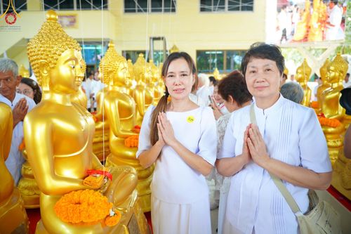 ภาพ No.186377:พิธีบรรจุพระบรมสารีริกธาตุ และพิธีพุทธาภิเษกองค์พระประธาน 150 องค์  ส่งประดิษฐาน ณ ดินแดนพุทธภูมิ อินเดีย-เนปาล ณ วัดประยูรธรรมาราม อ.ลำลูกกา จ.ปทุมธานี วันอาทิตย์ที่ 15 ธันวาคม พ.ศ. 2567