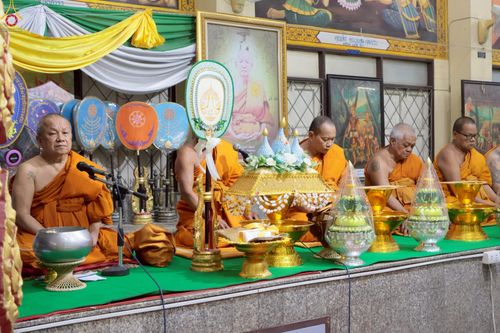 ภาพ No.272625:วันที่ 1 พฤศจิกายน พ.ศ. 2568 พิธีทอดกฐินสามัคคีทั่วไทย ณ วัดหน้าพระลาน จังหวัดสระบุรี โดยคณะศิษยานุศิษย์ บูชาธรรม 81 ปี หลวงพ่อธัมมชโย