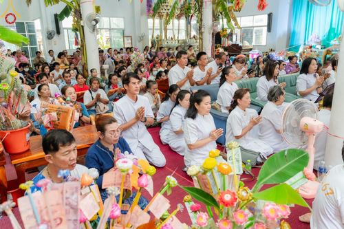 ภาพ No.163924:โครงการกฐินสามัคคีทั่วไทย 30,000 วัด บูชาธรรม 80 ปี หลวงพ่อธัมมชโย โดย คณะศิษยานุศิษย์วัดพระธรรมกาย ณ วัดหนองคล้า อ. ศรีราชา จ.ชลบุรี วันที่ 20 ตุลาคม พ.ศ. 2567