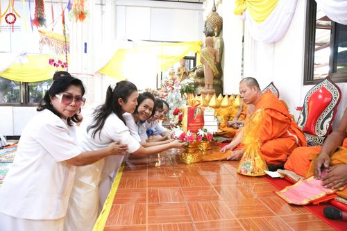 ภาพ No.179117:พิธีทอดกฐิน ณ วัดถนนนาดี จ.นครราชสีมา ในโครงการกฐินสามัคคีทั่วไทย 30,000 วัด บูชาธรรม 80 ปี หลวงพ่อธัมมชโย โดยคณะศิษยานุศิษย์วัดพระธรรมกาย วันที่ 26 ตุลาคม พ.ศ. 2567