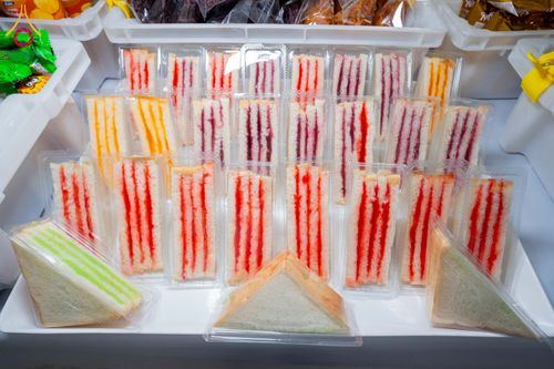 ภาพ No.300293:วันที่ 22 มกราคม พ.ศ. 2569 พิธีถวายภัตตาหารเป็นสังฆทาน แด่พระธรรมยาตรา ณ อนุสรณ์สถานบางปลา วัดบางปลา อำเภอบางเลน จังหวัดนครปฐม ในโครงการธรรมยาตรา กตัญญูบูชา มหาปูชนียาจารย์ พระมงคลเทพมุนี(สด จนฺทสโร) พระผู้ปราบมาร อนุสรณ์สถาน 7 แห่ง ปีที่ 14