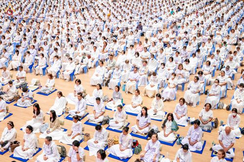 ภาพ No.344383:วันที่ 21-23 สิงหาคม พ.ศ. 2569 สัมมนารวมใจผู้นำบุญ บูชาธรรม 82 ปี หลวงพ่อธัมมชโย รุ่นที่ 1 กฐินสามัคคีทั่วไทย 30,000 วัด โครงการอุปสมบทบูชาธรรมมหาปูชนียาจารย์ 3,000 รูป  ณ ศูนย์ปฏิบัติธรรมเวิล์ดพีช วัลเล่ย์ จ.นครราชสีมา