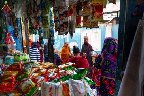 ภาพ No.131130:Photo Story ปฐมบรรพชาชาวพุทธมาร์มา Episode 4/5 วันที่ 13 กุมภาพันธ์พ.ศ. 2567 ณ วัดธัมจักร อรัญกุฏิ บังกลาเทศ