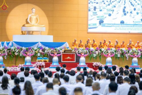 ภาพ No.150253:พิธีทอดผ้าป่าสมทบกฐินวัดพระธรรมกาย และสมทบกฐิน 30,000 วัดทั่วไทย ครั้งที่ 1 เนื่องในวันธรรมชัย 27 สิงหาคม พ.ศ.2567 ณ สภาธรรมกายสากล วัดพระธรรมกาย