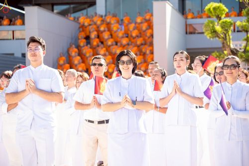 ภาพ No.248876:วันที่ 20 กันยายน พ.ศ. 2568 พิธีอัญเชิญรูปหล่อหลวงปู่วัดปากน้ำ ภาษีเจริญ จากวัดมงคลนิมิตร พระอารามหลวง เพื่อประดิษฐาน ณ วิหารพระมงคลเทพมุนี (สด จนฺทสโร)  ศูนย์ปฏิบัติธรรมภูเก็ต จ.ภูเก็ต