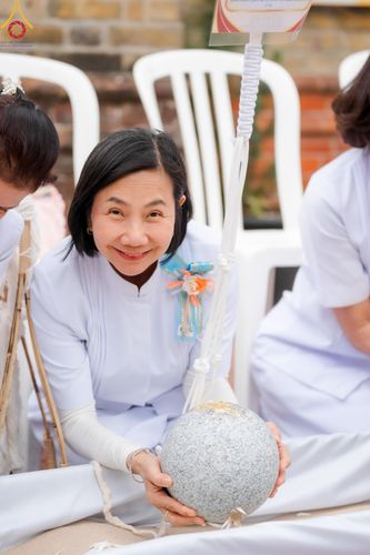 ภาพ No.142729:พิธีพัทธสีมา ประดิษฐานลูกนิมิตมหาสมบัติ สถาปนาอุโบสถวัดพระธรรมกายลอนดอน บูชาธรรม 80 ปี หลวงพ่อธัมมชโย วันเสาร์ที่ 22 มิถุนายน พ.ศ. 2567