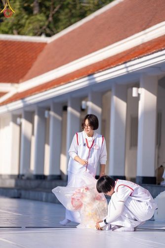 ภาพ No.205609:V.53 สารพัดV สารพัดดี ที่วัดโบสถ์บน ในโครงการธรรมยาตรา กตัญญูบูชา มหาปูชนียาจารย์ พระมงคลเทพมุนี(สด จนฺทสโร) พระผู้ปราบมาร อนุสรณ์สถาน 7 แห่ง ปีที่ 13 ระหว่างวันที่ 2-31 มกราคม พ.ศ. 2568