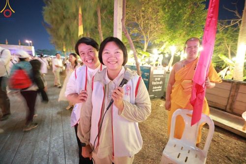 ภาพ No.203067:V.51 สารพัดV สารพัดดี ที่คลองบางนางแท่น ในโครงการธรรมยาตรา กตัญญูบูชา มหาปูชนียาจารย์ พระมงคลเทพมุนี(สด จนฺทสโร) พระผู้ปราบมาร อนุสรณ์สถาน 7 แห่ง ปีที่ 13 ระหว่างวันที่ 2-31 มกราคม พ.ศ. 2568