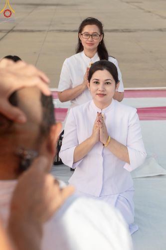 ภาพ No.180095:พิธีปลงผมนาคธรรมทายาท ในโครงการอุปสมบทหมู่ บูชาธรรมมหาปูชนียาจารย์ (ศูนย์อบรมวัดพระธรรมกาย) วันที่ 1 ธันวาคม พ.ศ. 2567 ณ ลานธรรมหารัตนวิหารคด วัดพระธรรมกาย จ.ปทุมธานี