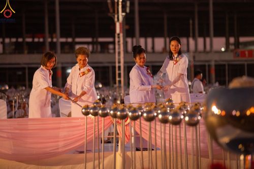 ภาพ No.124855:พิธีเวียนประทักษิณและจุดมาฆประทีป ในวันมาฆบูชา เสาร์ที่ 24 กุมภาพันธ์ พ.ศ. 2567 ณ พระมหาธรรมกายเจดีย์ วัดพระธรรมกาย