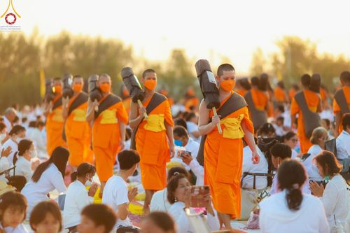 ภาพ No.116721:พิธีต้อนรับพระธรรมยาตรา ปีที่ 12 ณ อนุสรณ์สถานบางปลา จ.นครปฐม วันที่ 21 มกราคม พ.ศ. 2567