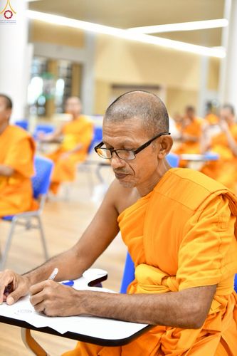 ภาพ No.249690:วันที่ 1 ตุลาคม พ.ศ. 2568 การสอบธรรมสนามหลวง นักธรรมชั้นตรี อำเภอคลองหลวง จังหวัดปทุมธานี ณ ห้องแก้วสารพัดนึก 2 วัดพระธรรมกาย