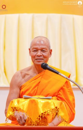 ภาพ No.155258:โครงการอบรมอุบาสก อุบาสิกาแก้ว  ตัวแทนทอดกฐิน 30,000 วัด ทั่วไทย บูชาธรรม 80 ปี หลวงพ่อธัมมชโย โซนตะวันตก 6 จังหวัด รุ่นที่ 2 ระหว่างวันที่ 13 -15 กันยายน พ.ศ. 2567 ณ ศูนย์อบรมเยาวชนกาญจนบุรี