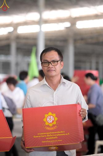 ภาพ No.212356:วันพุธที่ 19 มีนาคม พ.ศ. 2568 การบรรจุไทยธรรมลงกล่องสำเร็จ 43,500 กล่อง เพื่อถวายแด่พระสังฆาธิการ 40,000 กว่าวัดทั่วไทย ในวันคุ้มครองโลก 22 เมษายน พ.ศ. 2568 ณ บ้านแก้วเรือนทองคุณยายฯ วัดพระธรรมกาย