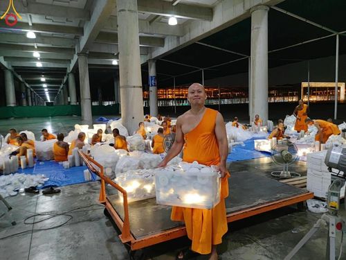 ภาพ No.123448:V.25 ชิตังเม การเตรียมงาน เก็บงาน การรับบุญของเจ้าหน้าที่หน่วยงานต่างๆ เพื่อโครงการธรรมยาตรา กตัญญูบูชา มหาปูชนียาจารย์ พระมงคลเทพมุนี (สด จนฺทสโร) พระผู้ปราบมาร อนุสรณ์สถาน 7 แห่ง ปีที่ 12 ระหว่างวันที่ 2 - 31 มกราคม พ.ศ.2567