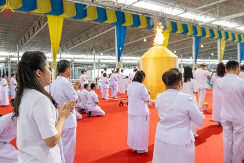 ภาพ No.149828:พิธีจุดเทียนใจ ไฟนิรันดร์ อนันตชัย วันอาทิตย์ที่ 25 สิงหาคม พ.ศ.2567 วัดพระธรรมกาย จ.ปทุมธานี