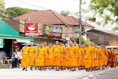 ภาพ No.239274:วันอาทิตย์ที่ 17 สิงหาคม พ.ศ. 2568 พิธีอัญเชิญรูปเหมือนพระมงคลเทพมุนี (สด จันทสโร) ณ ศาลากลางจังหวัดเลย ถึงลานพญานาค สวนสาธารณะกุดป่อง อ.เมือง จ.เลย