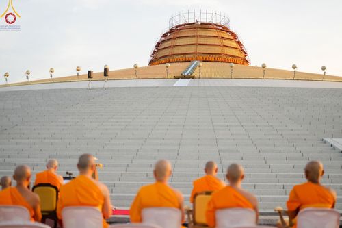 ภาพ No.194595:พิธีปฐมเริ่มสุวรรณรังสรรค์มหาธรรมกายเจดีย์ วันจันทร์ที่ 13 มกราคม พ.ศ. 2568 ณ มหาธรรมกายเจดีย์ วัดพระธรรมกาย จ.ปทุมธานี