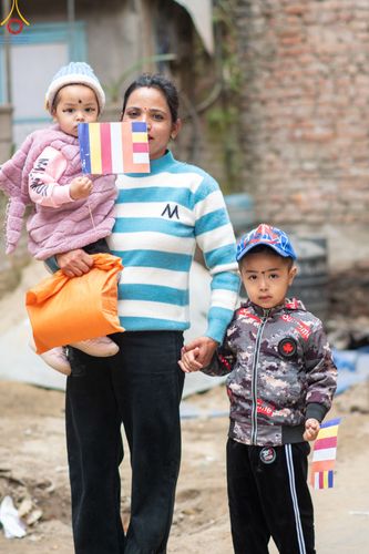 ภาพ No.77697:พิธีตัดปอยผมและปลงผมนาคธรรมทายาท ในโครงการบรรพชาสามเณรหมู่ ประเทศเนปาล วันที่ 11 มีนาคม พ.ศ.2566