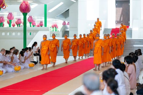 ภาพ No.83481:พิธีบรรพชาอุปสมบทหมู่ธรรมทายาทนานาชาติ (ภาคภาษาจีน) รุ่นที่ 18 ณ โบสถ์พระไตรปิฎก วัดพระธรรมกาย จ.ปทุมธานี วันเสาร์ที่ 15 กรกฎาคม 2566