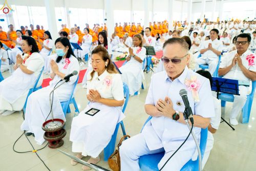 ภาพ No.291877:วันที่ 9 มกราคม พ.ศ. 2569 พิธีทอดผ้าป่าทำนุบำรุงศาสนสถาน ณ วัดศรีเมือง จ.สมุทรสาคร ในโครงการธรรมยาตรา กตัญญูบูชา มหาปูชนียาจารย์ พระมงคลเทพมุนี(สด จนฺทสโร) พระผู้ปราบมาร อนุสรณ์สถาน 7 แห่ง ปีที่ 14