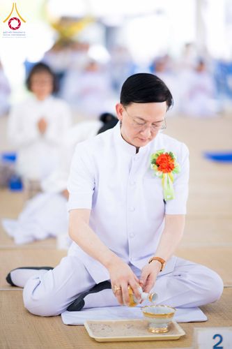 ภาพ No.329935:วันที่ 23 พฤษภาคม พ.ศ. 2569 พิธีถวายภัตตาหารเมนูสวรรค์ เพื่อการบรรลุธรรม ณ หอฉันคุณยายอาจารย์ฯ วัดพระธรรมกาย จังหวัดปทุมธานี
