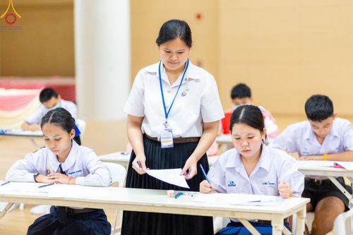 ภาพ No.185959:โครงการตอบปัญหาธรรมะ “ทางก้าวหน้า” ครั้งที่ 42 รอบชิงชนะเลิศระดับชาติ ประจำปี พ.ศ. 2567 วันเสาร์ที่ 21 ธันวาคม พ.ศ. 2567 ชมรมพุทธศาสตร์สากล ร่วมกับสมาคมพุทธศาสตร์สากล และชมรมพุทธศาสตร์สถาบันอุดมศึกษา 35 แห่งทั่วประเทศ ณ ห้องแก้วสารพัดนึก 2 วัดพระธรรมกาย 