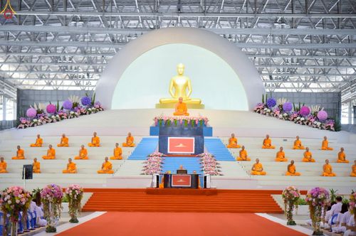 ภาพ No.239115:วันอาทิตย์ที่ 17 สิงหาคม พ.ศ. 2568 งานบุญวันอาทิตย์ พิธีจุดเทียนใจ ไฟนิรันด์ อนันตชัย ณ วัดพระธรรมกาย จ.ปทุมธานี