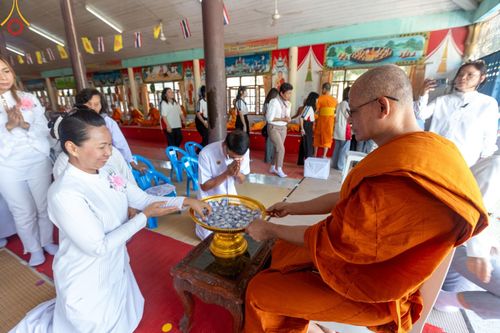 ภาพ No.199610:พิธีทอดผ้าป่าทำนุบำรุงศาสนสถาน ณ วัดศิลามูล ตำบลหินมูล อำเภอบางเลน จังหวัดนครปฐม ในโครงการธรรมยาตรา กตัญญูบูชา มหาปูชนียาจารย์ พระมงคลเทพมุนี(สด จนฺทสโร) พระผู้ปราบมาร อนุสรณ์สถาน 7 แห่ง ปีที่ 13 วันที่ 21 มกราคม พ.ศ. 2568