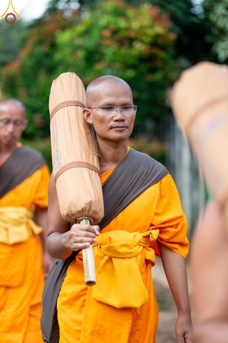 ภาพ No.140782:PhotoStory มหาศรัทธา ธรรมยาตราศรีลังกา EP.4 โครงการสยาม-ลังกา ธรรมยาตรา ฉลองเทศกาลวิสาขบูชาแห่งชาติ ศรีลังกา  บูชาธรรม 80 ปีหลวงพ่อธัมมชโย เส้นทางจาก เมืองดัมบูลลา ไปยัง เมืองมาตะเล  ตั้งแต่วันที่ 17-20 พฤษภาคม พ.ศ. 2567