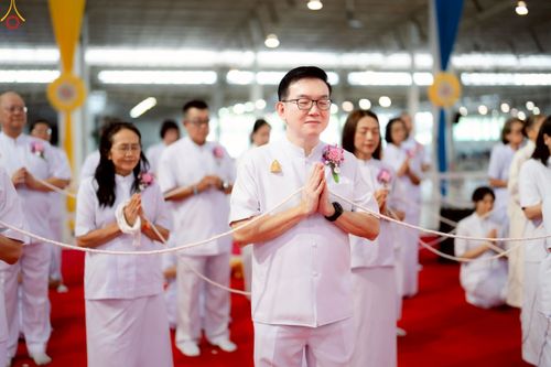 ภาพ No.247158:วันที่ 21 กันยายน พ.ศ. 2568 งานบุญวันอาทิตย์ พิธีจุดเทียนใจ ไฟนิรันด์ อนันตชัย ณ วัดพระธรรมกาย จ.ปทุมธานี