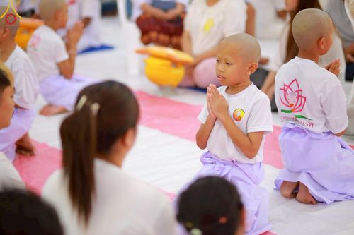 ภาพ No.213880:วันเสาร์ที่ 29 มีนาคม พ.ศ. 2568 พิธีตัดปอยผม ขอขมาผู้ปกครอง มอบบาตร-ผ้าไตร และพิธีบรรพชาสามเณร ณ ศูนย์ปฏิบัติธรรมจังหวัดระยอง (บ้านช่องลม) ต.บางบุตร อ.บ้านค่าย จ.ระยอง