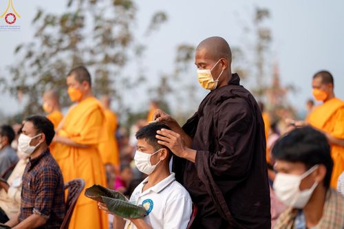 ภาพ No.127694:Photo Story ปฐมบรรพชาชาวพุทธมาร์มา Episode 2/5 วันที่ 6-7 กุมภาพันธ์ พ.ศ. 2567  โครงการบรรพชาครั้งประวัติศาสตร์ แห่งเทือกเขาจิตตะกอง  ครั้งแรกของชาวพุทธมาร์มา บังกลาเทศ บูชาธรรม 80 ปีหลวงพ่อธัมมชโย ณ วัดธัมจักร อรัญกุฏิ เมืองรัมการ์ คาร์กาชารี บังกลาเทศ
