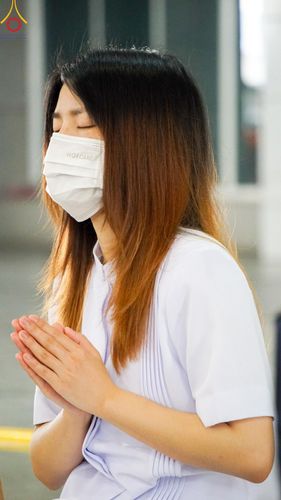 ภาพ No.123117:พิธีตักบาตร และพิธีบูชาข้าวพระ ในวันอาทิตย์ต้นเดือนที่ 4 กุมภาพันธ์ พ.ศ. 2567 ณ วัดพระธรรมกาย จ.ปทุมธานี