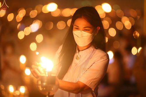 ภาพ No.77292:พิธีจุดมาฆประทีป ในวันมาฆบูชา อาทิตย์ต้นเดือนที่ 6 มีนาคม พ.ศ. 2566 ณ วัดพระธรรมกาย อ.คลองหลวง จ.ปทุมธานี