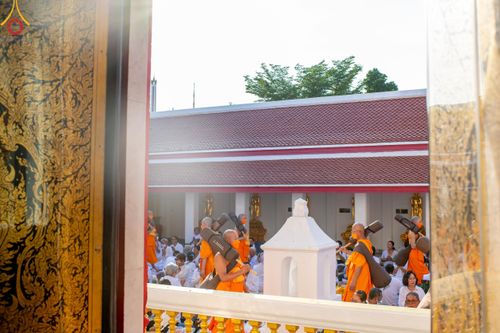 ภาพ No.110488:พิธีต้อนรับพระธรรมยาตรา ในโครงการธรรมยาตรากตัญญูบูชา มหาปูชนียาจารย์ พระมงคลเทพมุนี(สด จนฺทสโร) พระผู้ปราบมาร อนุสรณ์สถาน 7 แห่ง ปีที่ 12 วันที่ 11 มกราคม พ.ศ. 2567 ณ อนุสรณ์สถานลำดับที่ 3 สถานที่เกิดใหม่ในเพศสมณะ วัดสองพี่น้อง จ.สุพรรณบุรี